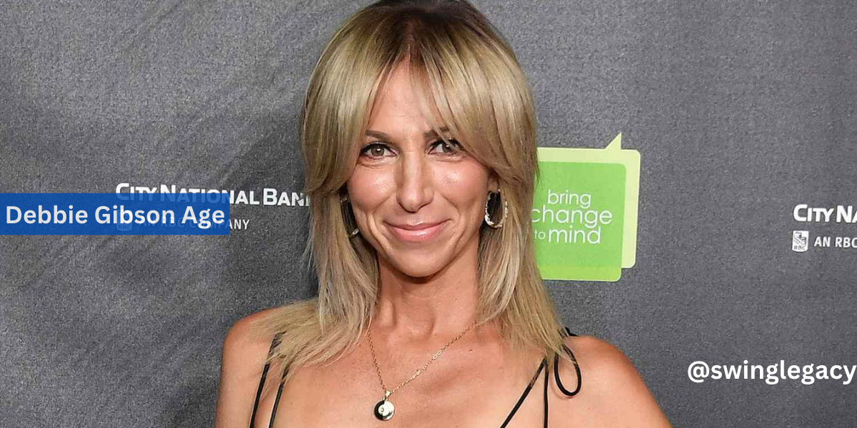 Debbie Gibson Age